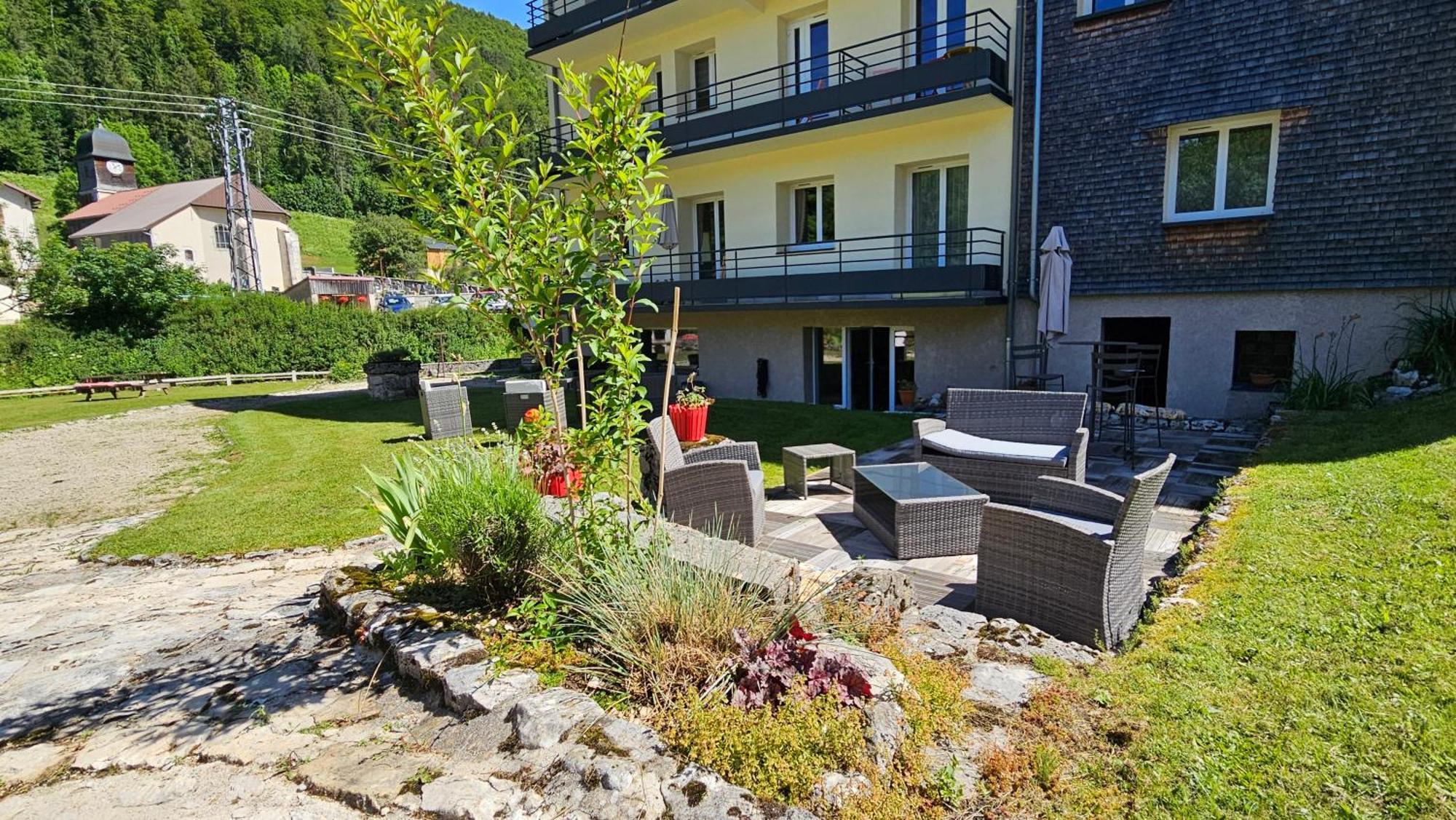 Dvacances Residence Les Tavaillons Mijoux Exterior photo